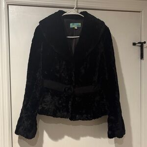 Elegant Black Faux Fur Jacket